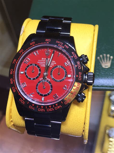 rolex daytona black face red dial|rolex daytona 116520 price.